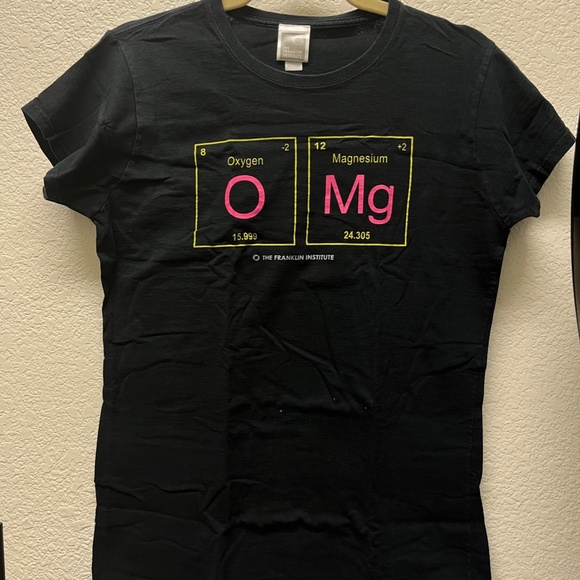 Oxygen Magnesium (OMG) T-Shirt from the Franklin Institute - Picture 1 of 2